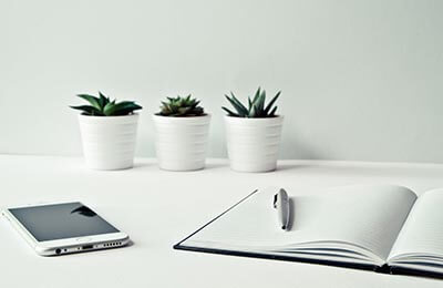 試論機械設備腐蝕原因及其防護措施